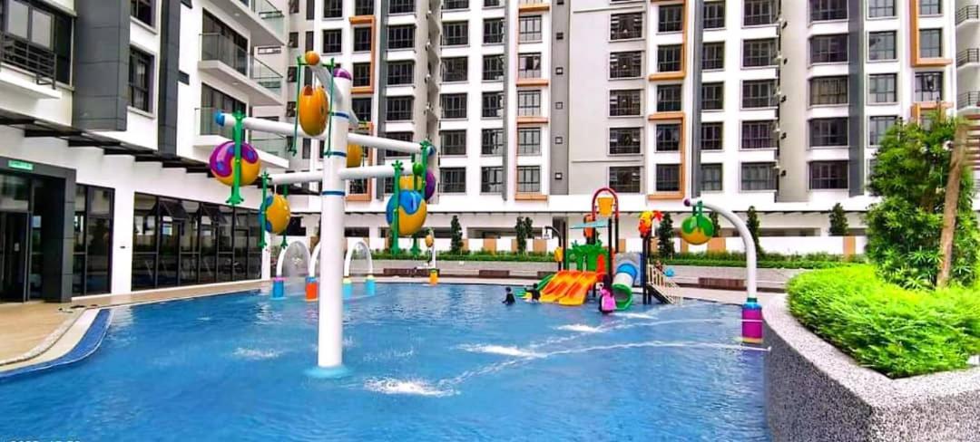 K Avenue B17 House Room Near Airport By Gc Kota Kinabalu Zewnętrze zdjęcie